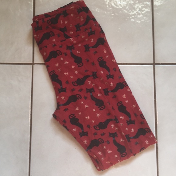 LuLaRoe Pants - NWOT LuLaRoe OS cat leggings